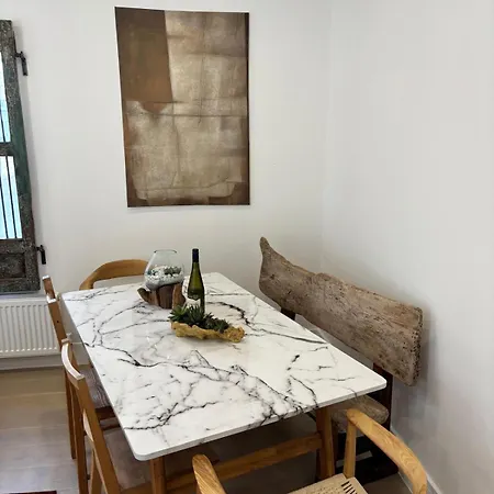 Eden Valley By Guestz *